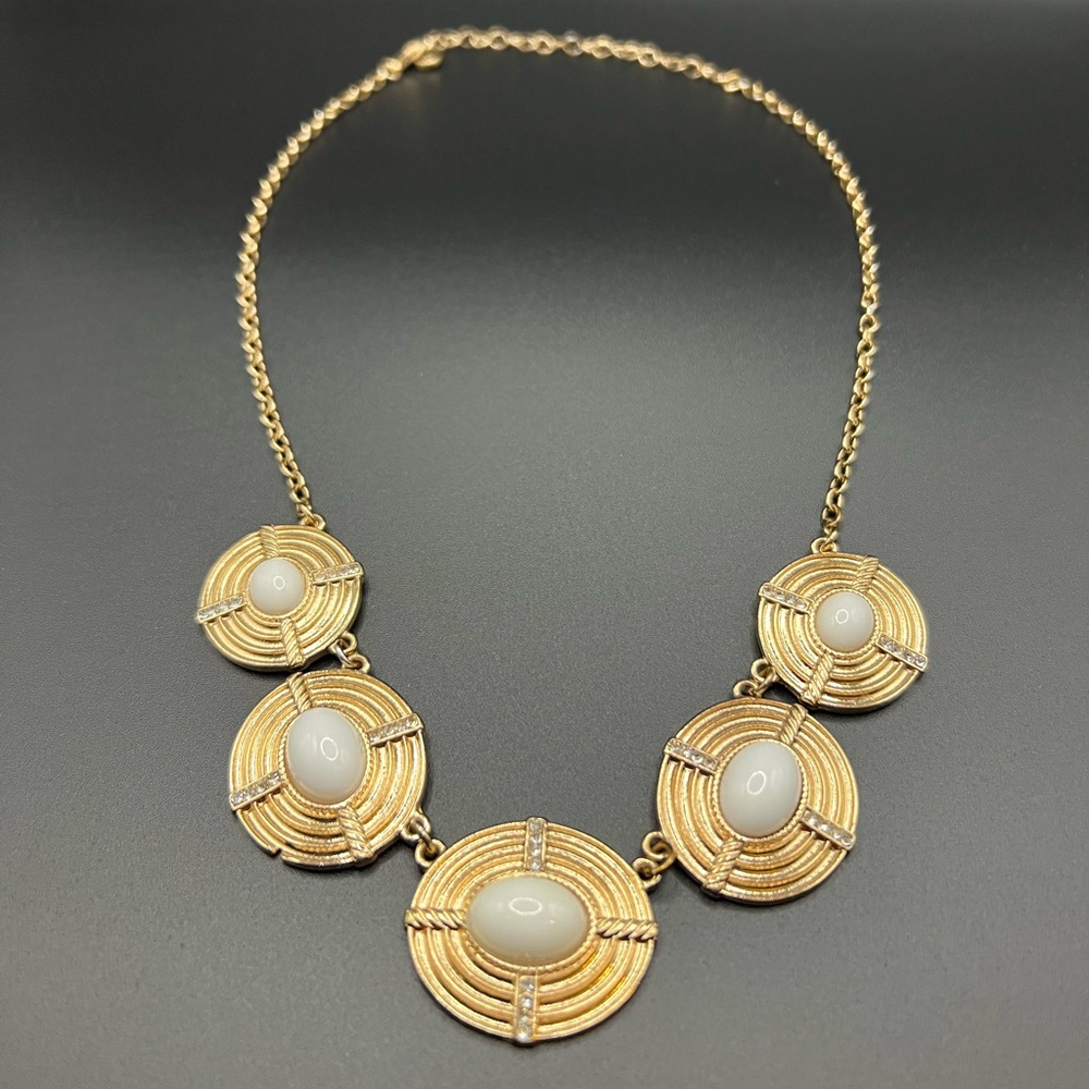 C 1945 Signed Gold tone and White Bib Necklace Party Retro